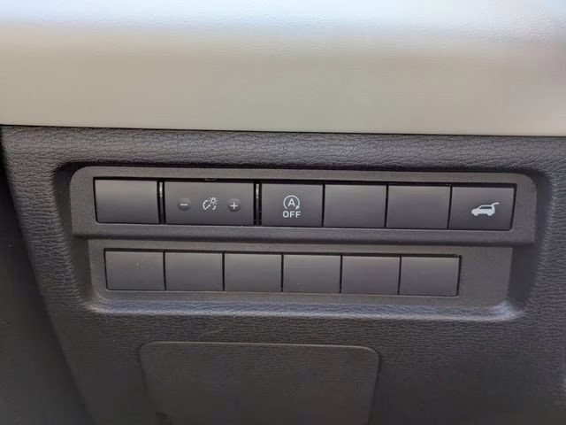 2026 Moonstone Gray Metallic Mitsubishi Outlander SE FWD SUV