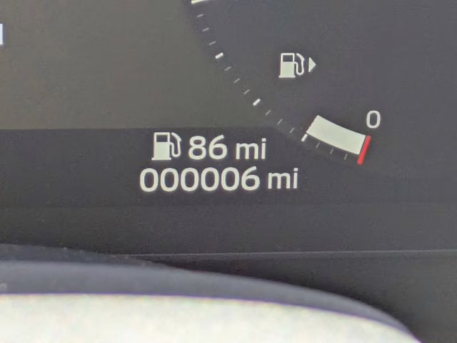 2026 Moonstone Gray Metallic Mitsubishi Outlander SE FWD SUV