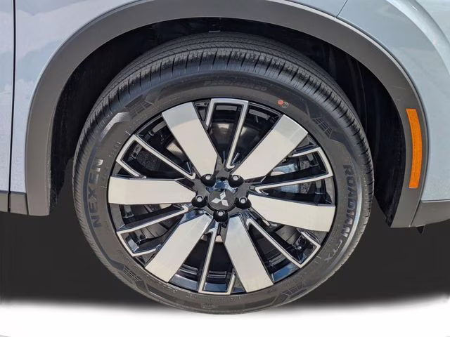 2026 Moonstone Gray Metallic Mitsubishi Outlander SE FWD SUV