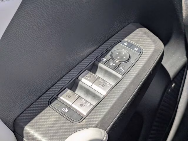 2026 Moonstone Gray Metallic Mitsubishi Outlander SE FWD SUV