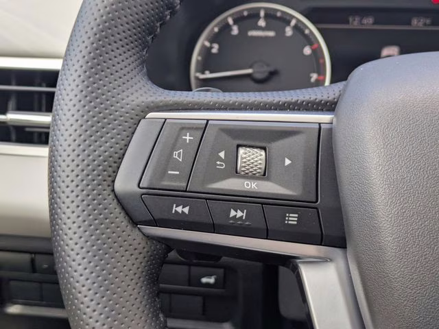 2026 Moonstone Gray Metallic Mitsubishi Outlander SE FWD SUV