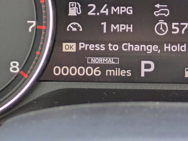 2026 Moonstone Gray Metallic Mitsubishi Outlander SE FWD SUV