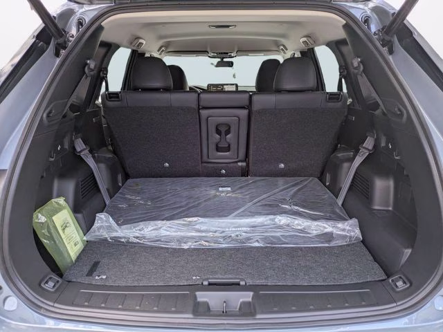 2026 Moonstone Gray Metallic Mitsubishi Outlander SE FWD SUV