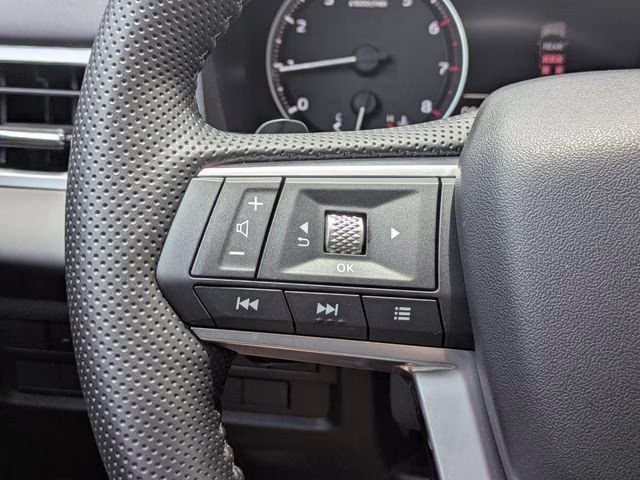 2026 Moonstone Gray Metallic Mitsubishi Outlander SE FWD SUV