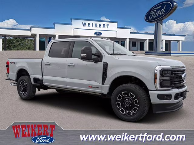 2026 Avalanche Ford Super Duty F-250 SRW Platinum 4X4 Truck