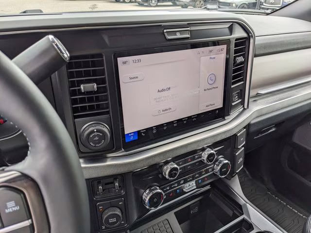 2026 Avalanche Ford Super Duty F-250 SRW Platinum 4X4 Truck