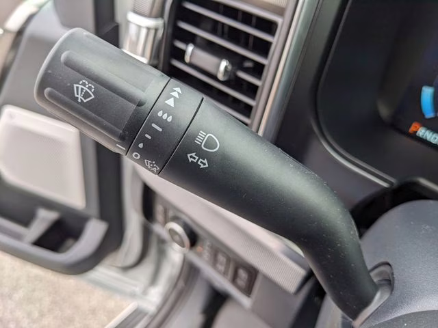 2026 Avalanche Ford Super Duty F-250 SRW Platinum 4X4 Truck