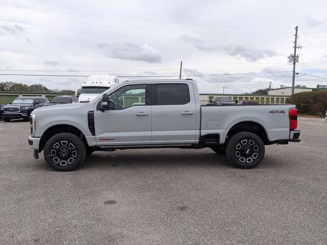 2026 Avalanche Ford Super Duty F-250 SRW Platinum 4X4 Truck