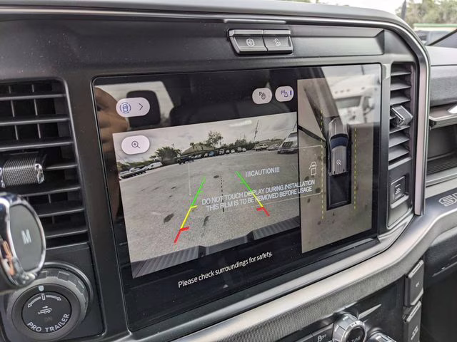 2026 Star White Metallic Tri-Coat Ford Super Duty F-250 SRW Platinum 4X4 Truck