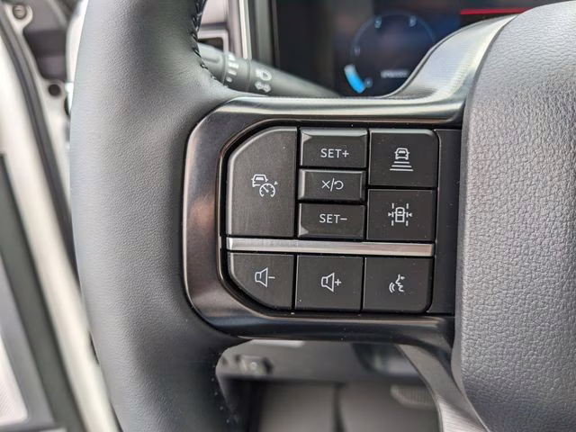 2026 Star White Metallic Tri-Coat Ford Super Duty F-250 SRW Platinum 4X4 Truck