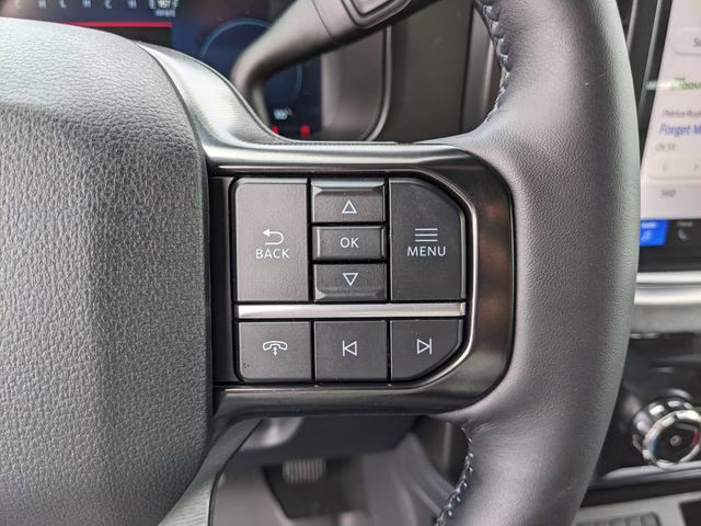 2026 Star White Metallic Tri-Coat Ford Super Duty F-250 SRW Platinum 4X4 Truck