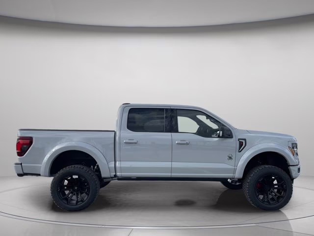 2026 Avalanche Ford F-150 XLT 4X4 Truck