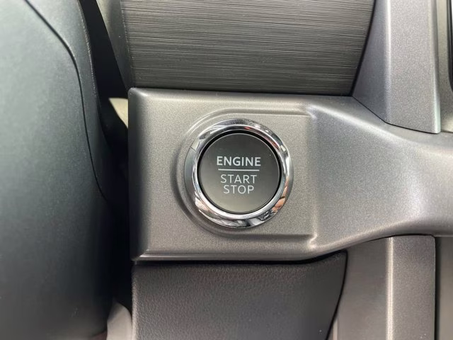 2026 Avalanche Ford F-150 XLT 4X4 Truck