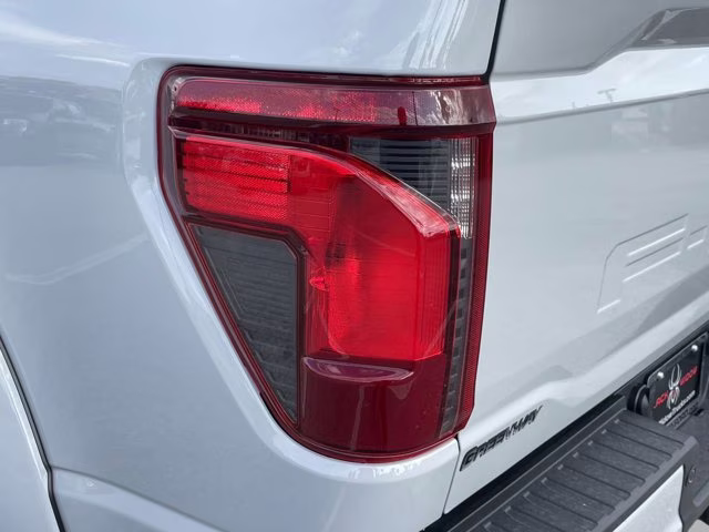 2026 Avalanche Ford F-150 XLT 4X4 Truck