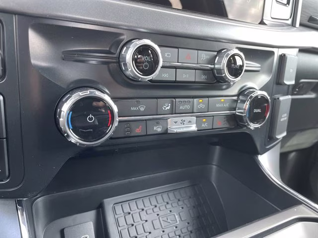 2026 Agate Black Metallic Ford F-150 XLT 4X4 Truck