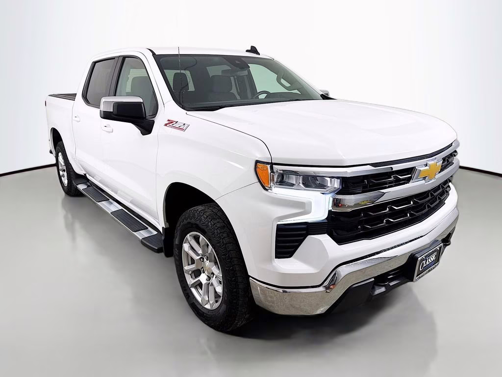 2024 Summit White Chevrolet Silverado 1500 LT 4X4 Truck