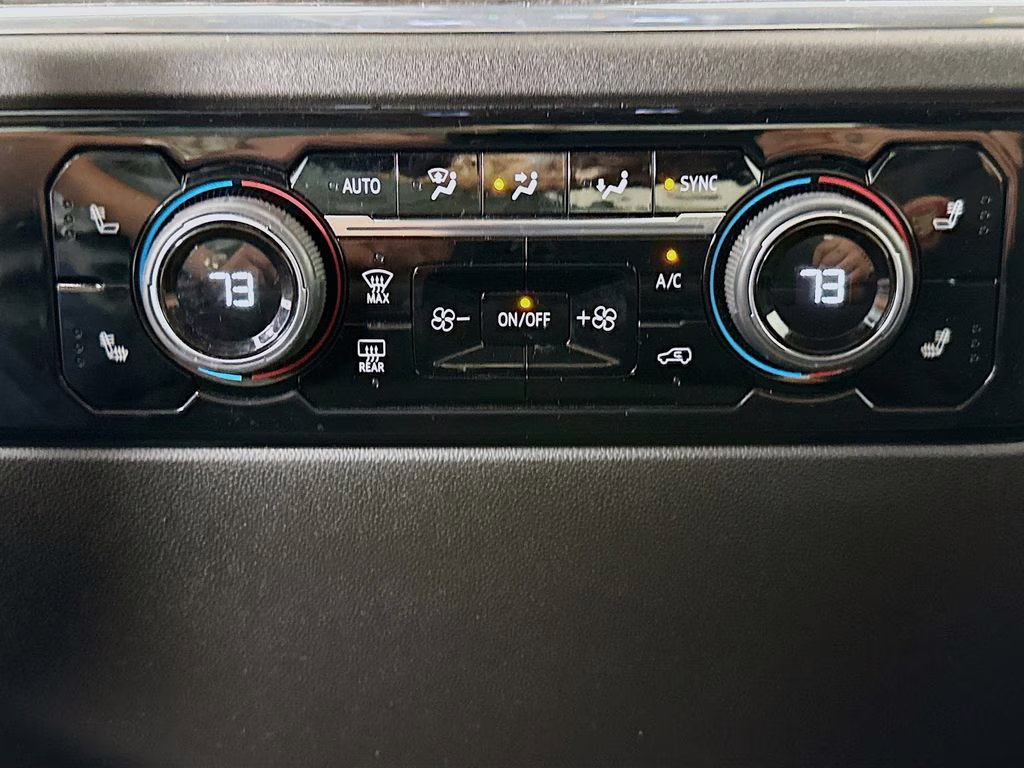 2024 Summit White Chevrolet Silverado 1500 LT 4X4 Truck