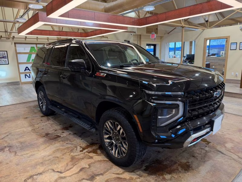 2025 Chevrolet Tahoe Z71 Sport Utility 4D 4X4