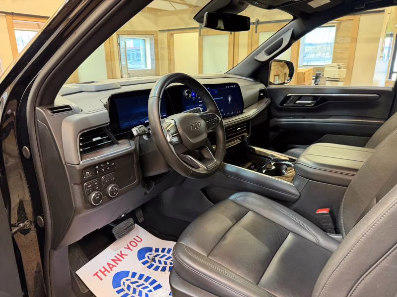 2025 Chevrolet Tahoe Z71 Sport Utility 4D 4X4