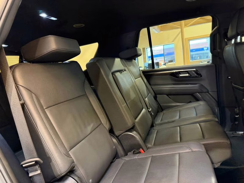 2025 Chevrolet Tahoe Z71 Sport Utility 4D 4X4