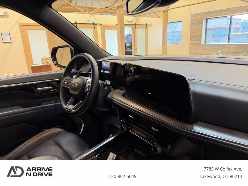 2025 Chevrolet Tahoe Z71 Sport Utility 4D 4X4