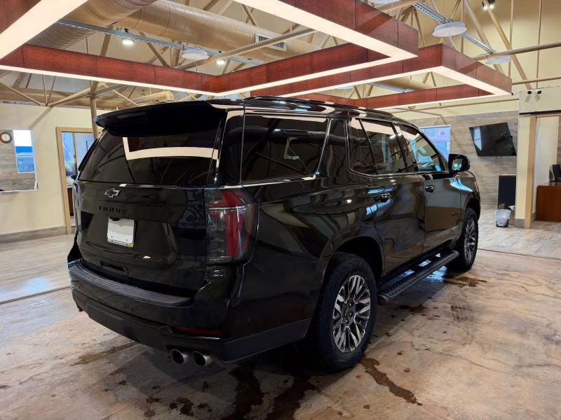 2025 Chevrolet Tahoe Z71 Sport Utility 4D 4X4