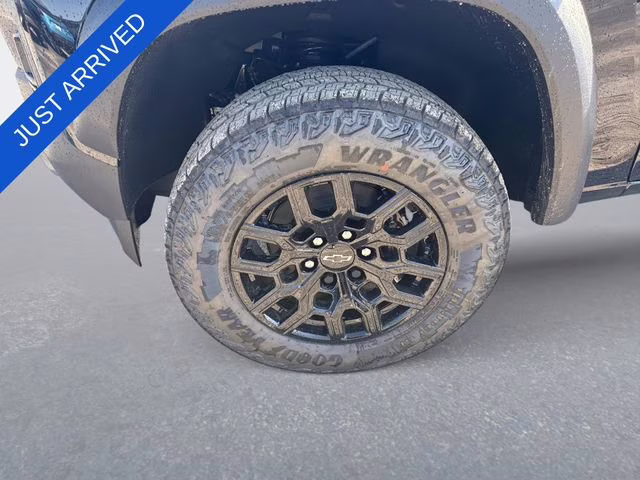 2026 Black Chevrolet Colorado Trail Boss 4X4 Truck