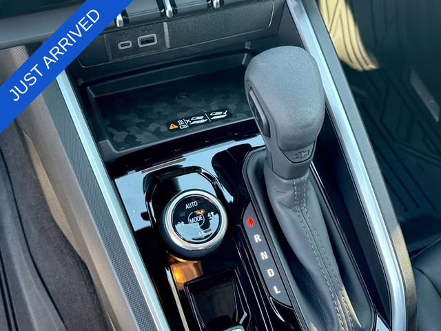 2026 Black Chevrolet Colorado Trail Boss 4X4 Truck