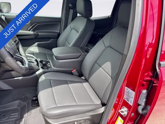 2026 Radiant Red Tintcoat Chevrolet Colorado Trail Boss 4X4 Truck
