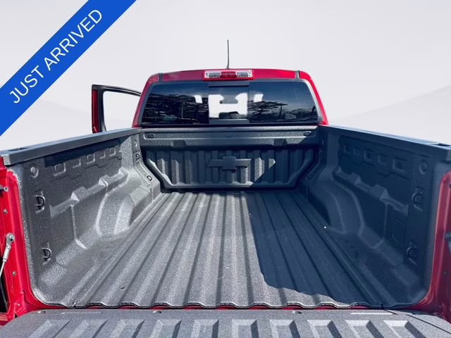 2026 Radiant Red Tintcoat Chevrolet Colorado Trail Boss 4X4 Truck