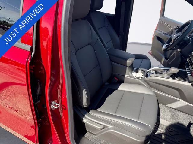 2026 Radiant Red Tintcoat Chevrolet Colorado Trail Boss 4X4 Truck