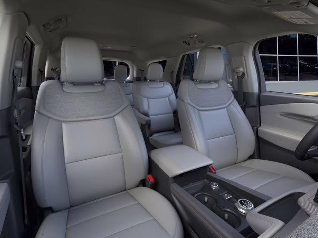 2026 Star White Metallic Tri-Coat Ford Explorer Active RWD SUV