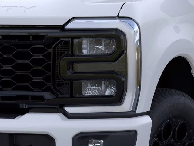 2026 Star White Metallic Tri-Coat Ford Super Duty F-250 SRW Lariat 4X4 Truck