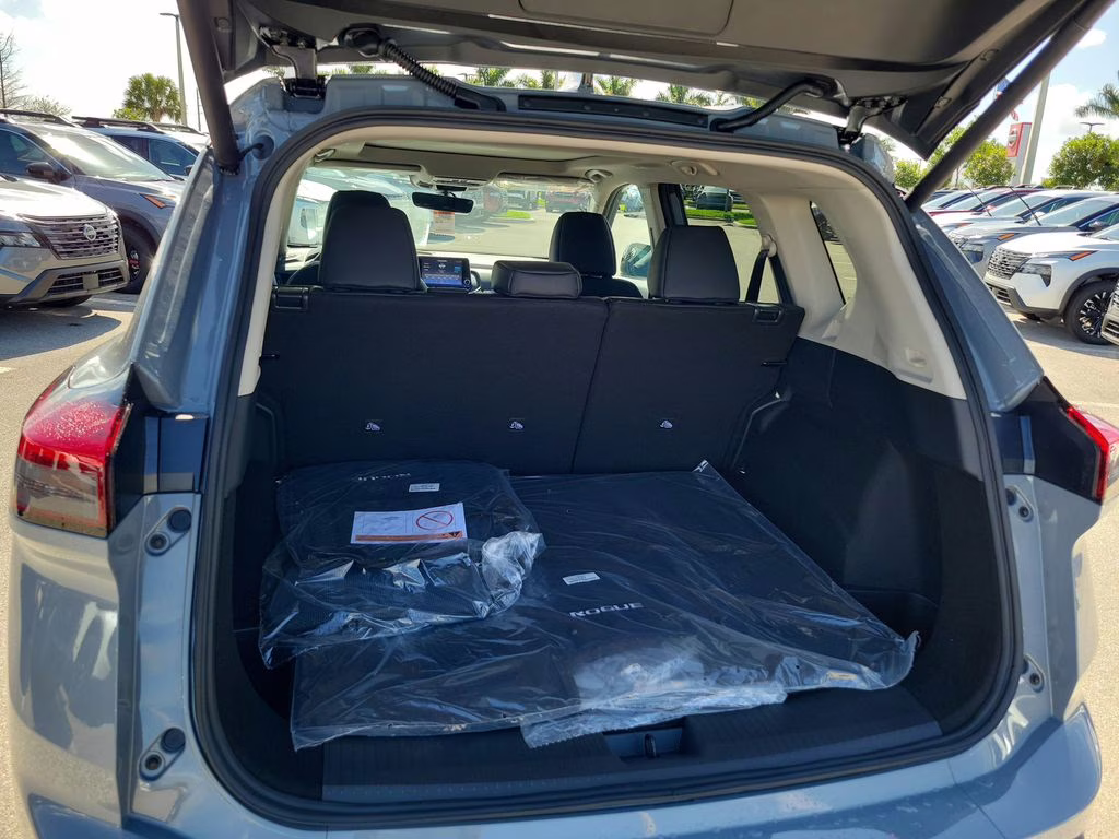 2026 Boulder Gray Nissan Rogue Dark Armor FWD SUV