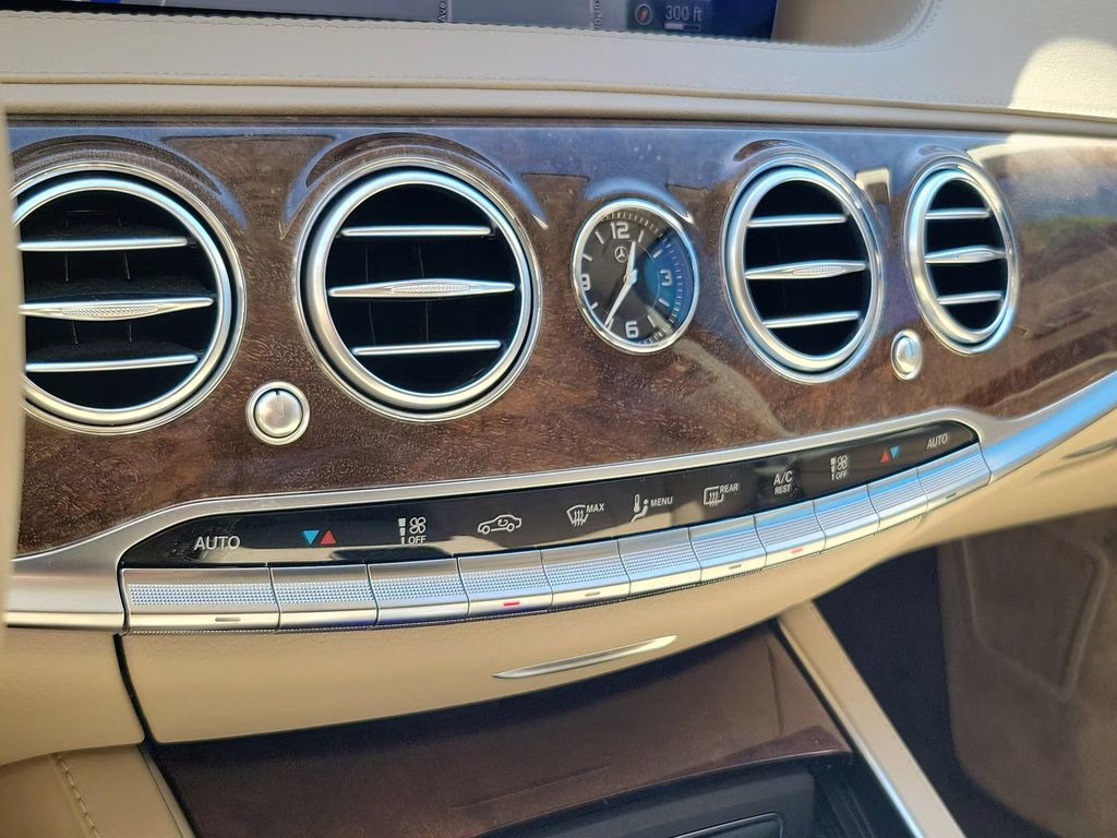 2019 designo Diamond White Metallic Mercedes-Benz S-Class S 560 RWD Sedan