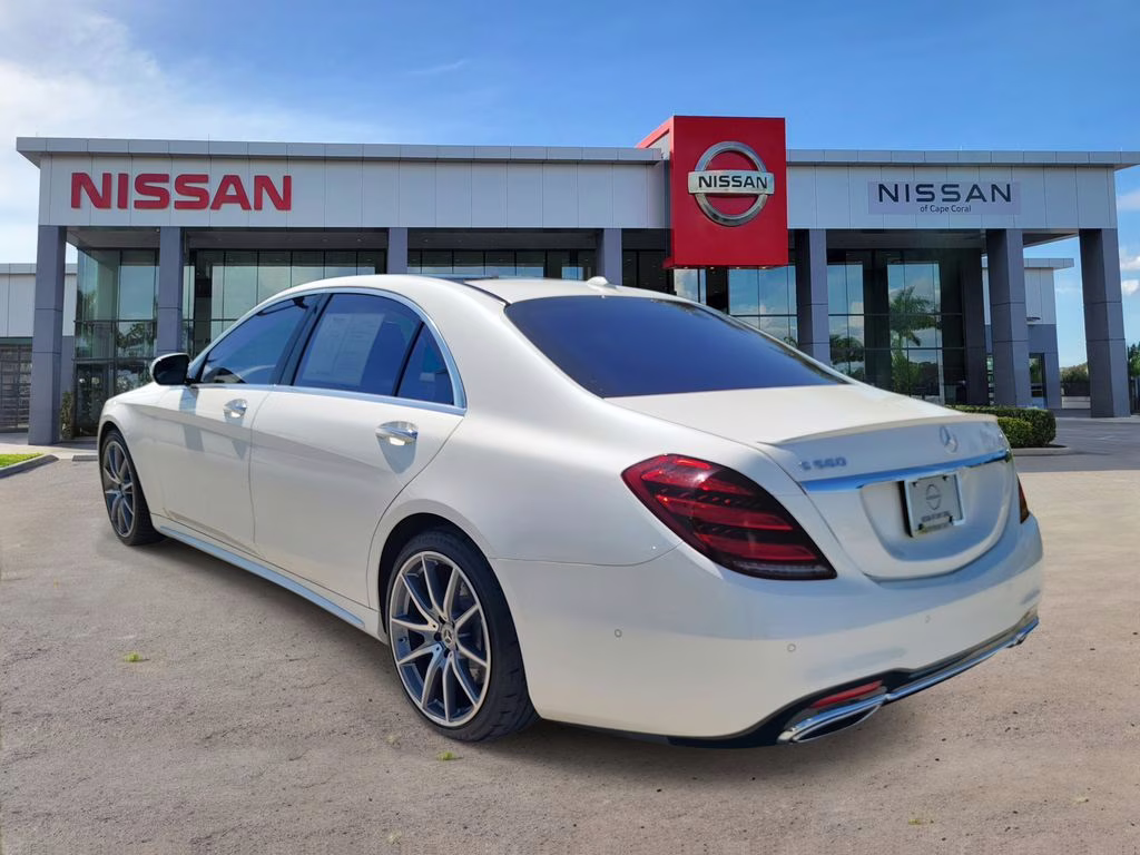 2019 designo Diamond White Metallic Mercedes-Benz S-Class S 560 RWD Sedan