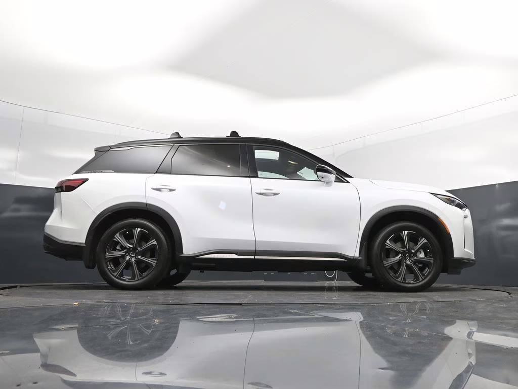 2026 Radiant White/Black Obsidian INFINITI QX60 Autograph AWD SUV
