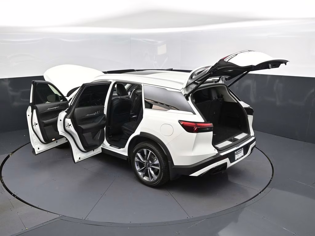 2023 Majestic INFINITI QX60 LUXE FWD SUV