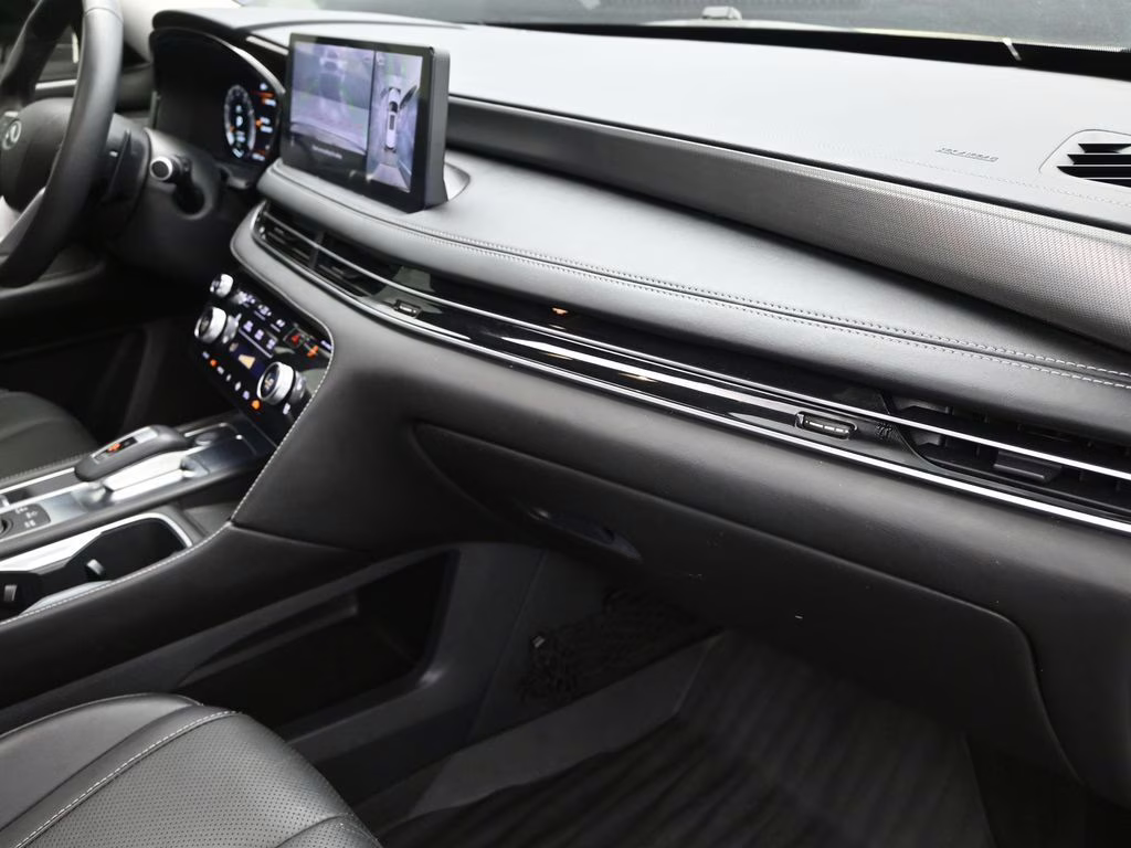2023 Majestic INFINITI QX60 LUXE FWD SUV