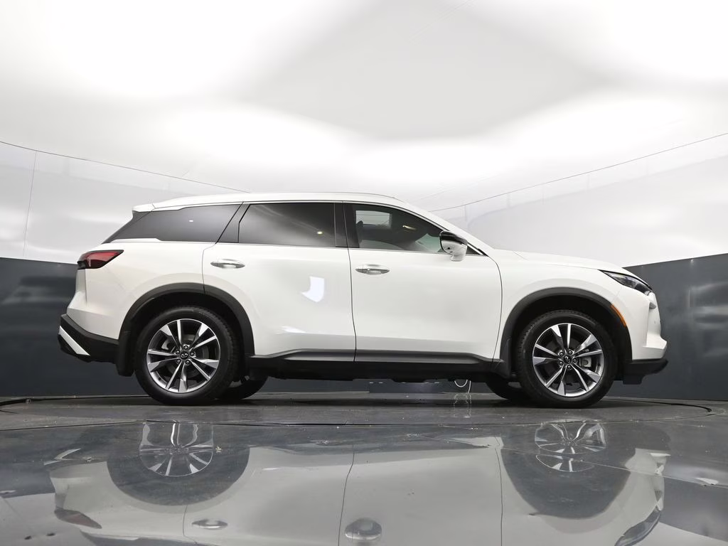 2023 Majestic INFINITI QX60 LUXE FWD SUV