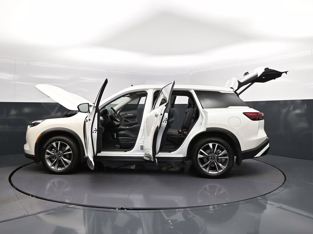 2023 Majestic INFINITI QX60 LUXE FWD SUV