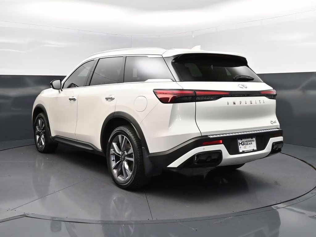 2023 Majestic INFINITI QX60 LUXE FWD SUV