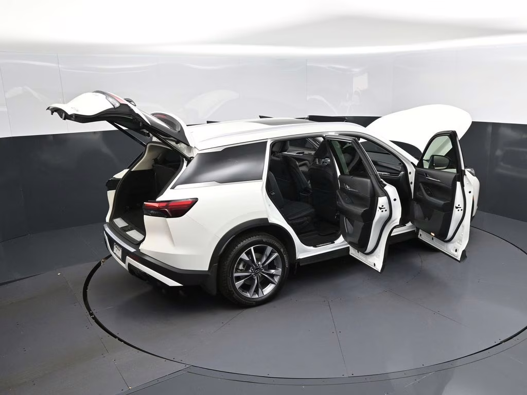 2023 Majestic INFINITI QX60 LUXE FWD SUV
