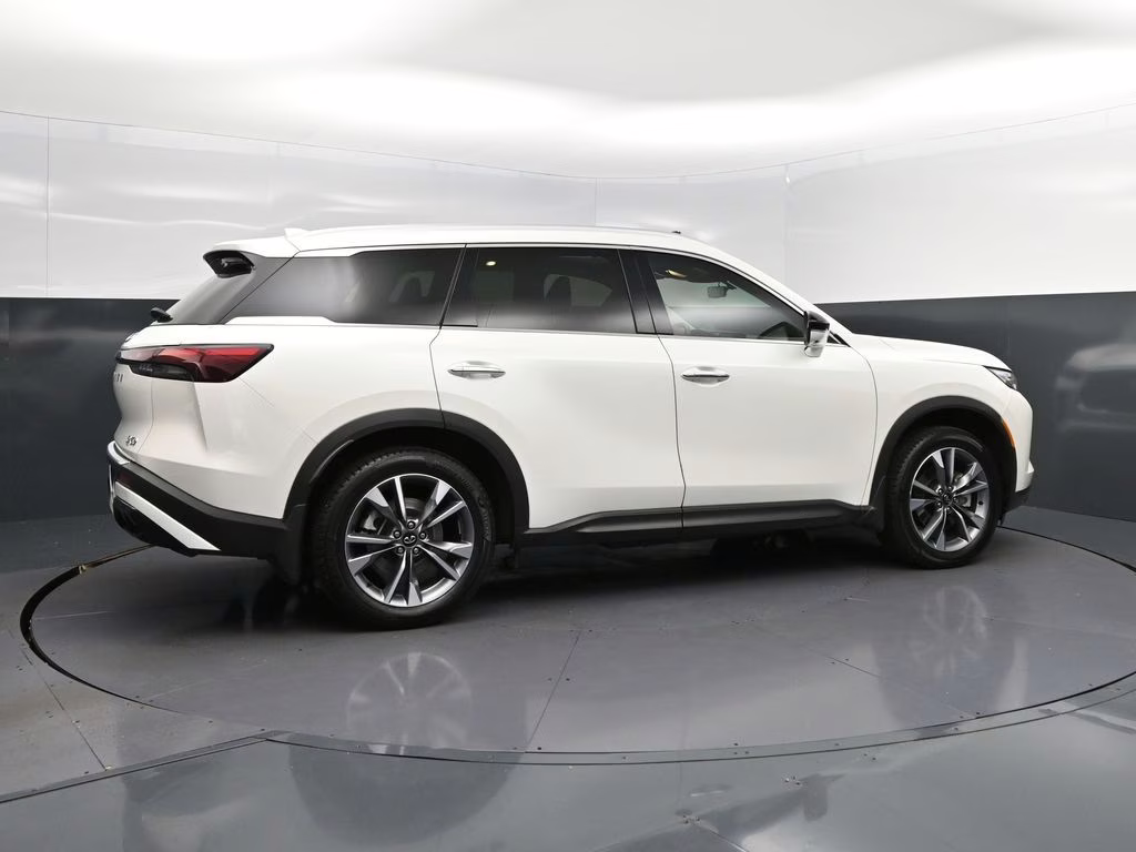 2023 Majestic INFINITI QX60 LUXE FWD SUV