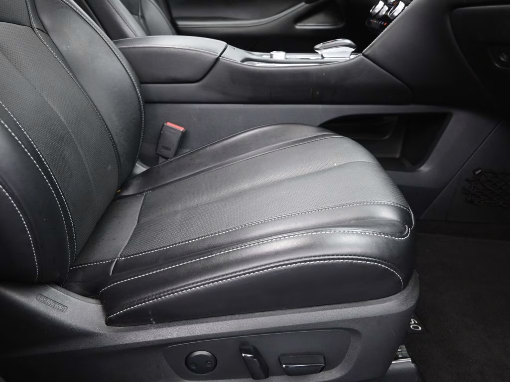 2023 Titanium INFINITI QX60 LUXE FWD SUV