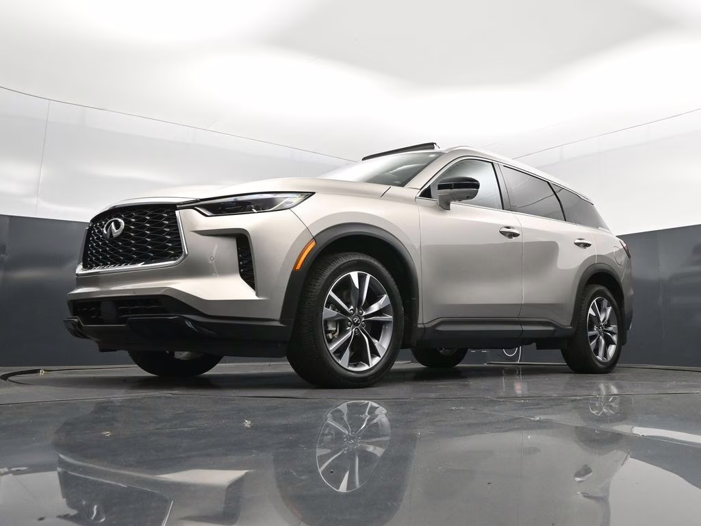 2023 Titanium INFINITI QX60 LUXE FWD SUV