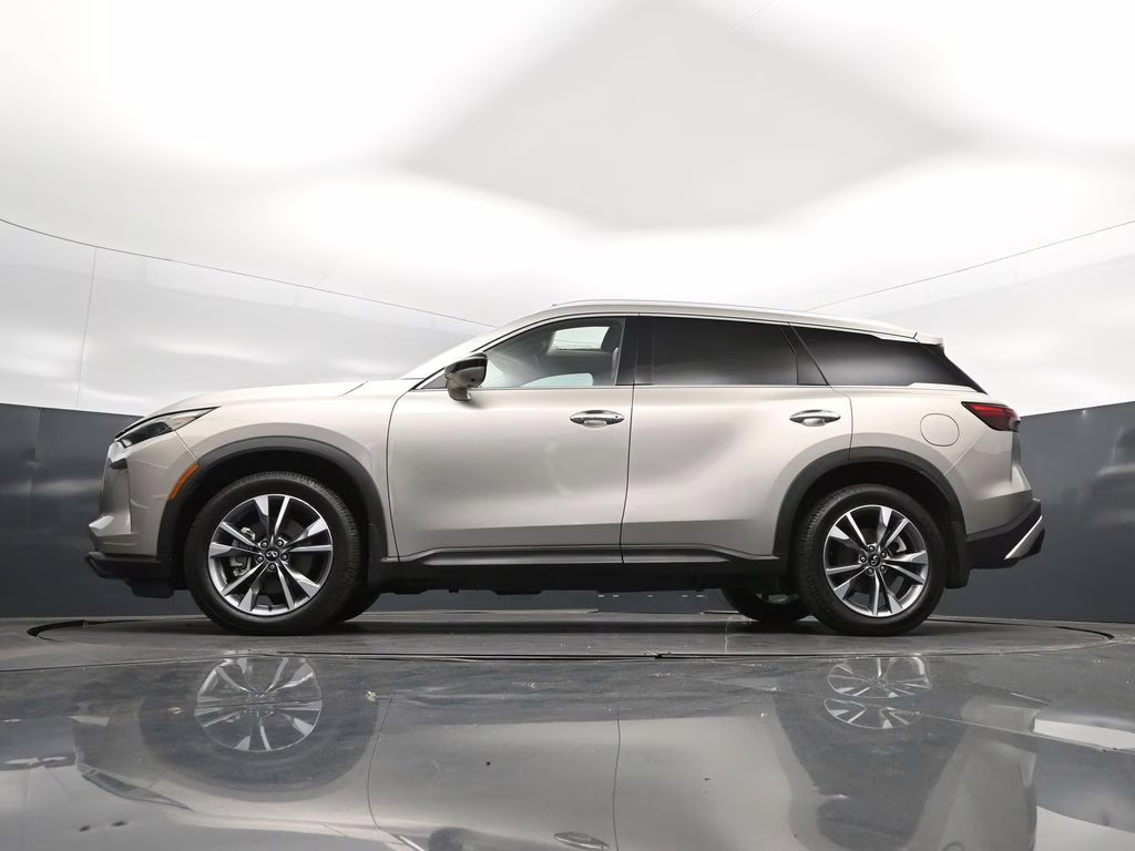 2023 Titanium INFINITI QX60 LUXE FWD SUV