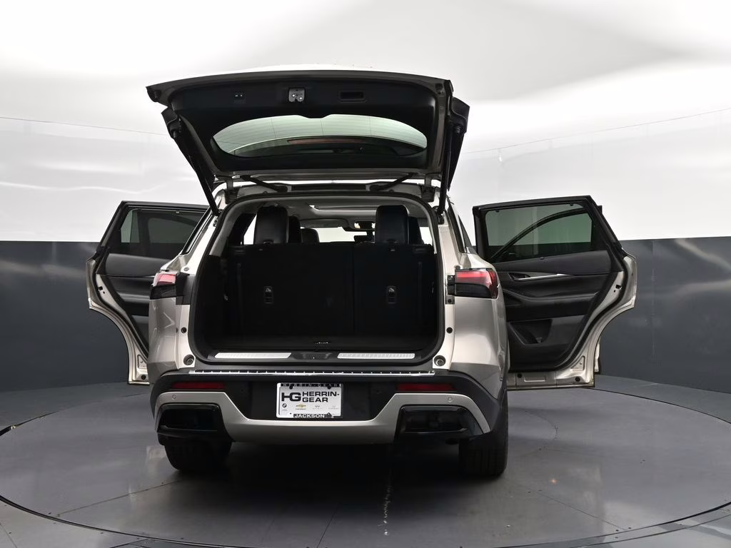 2023 Titanium INFINITI QX60 LUXE FWD SUV
