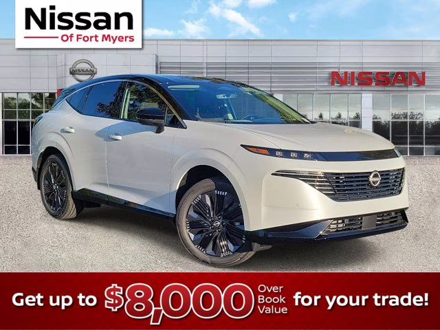 2026 Everest White Pearl/Black Nissan Murano Platinum AWD SUV
