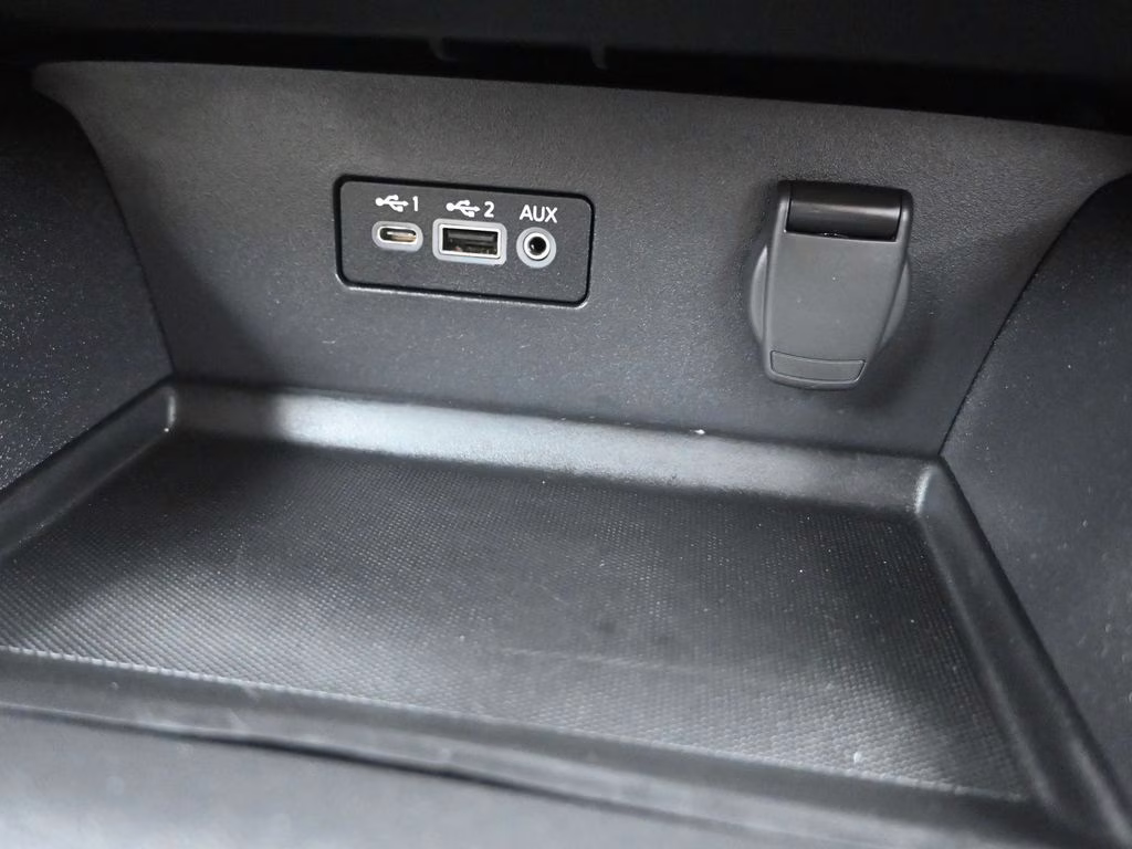 2025 Garnet Pearl Metallic Nissan Altima 2.5 SV FWD Sedan